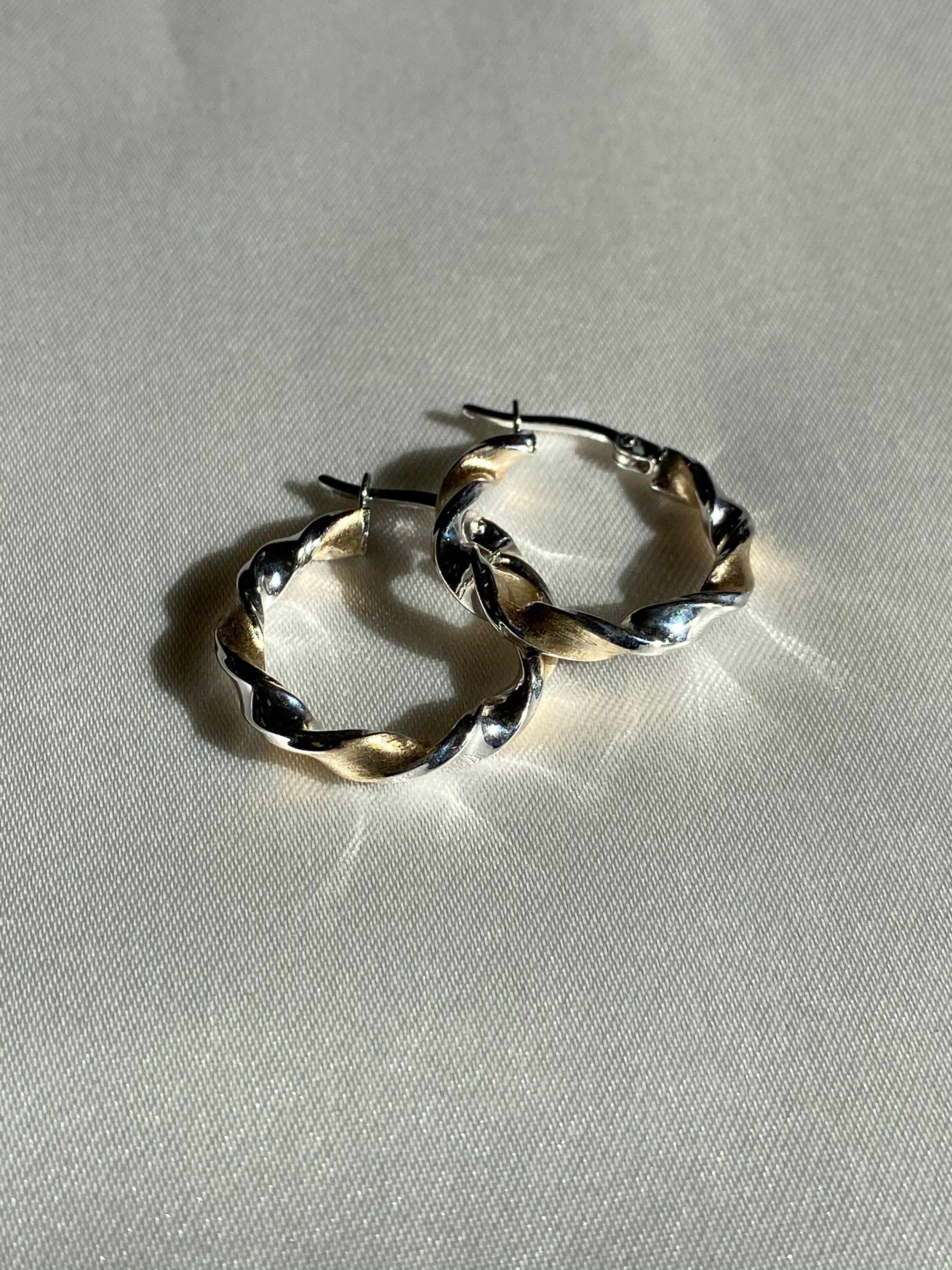 Two Tone Twisted Hoops (yellow gold)